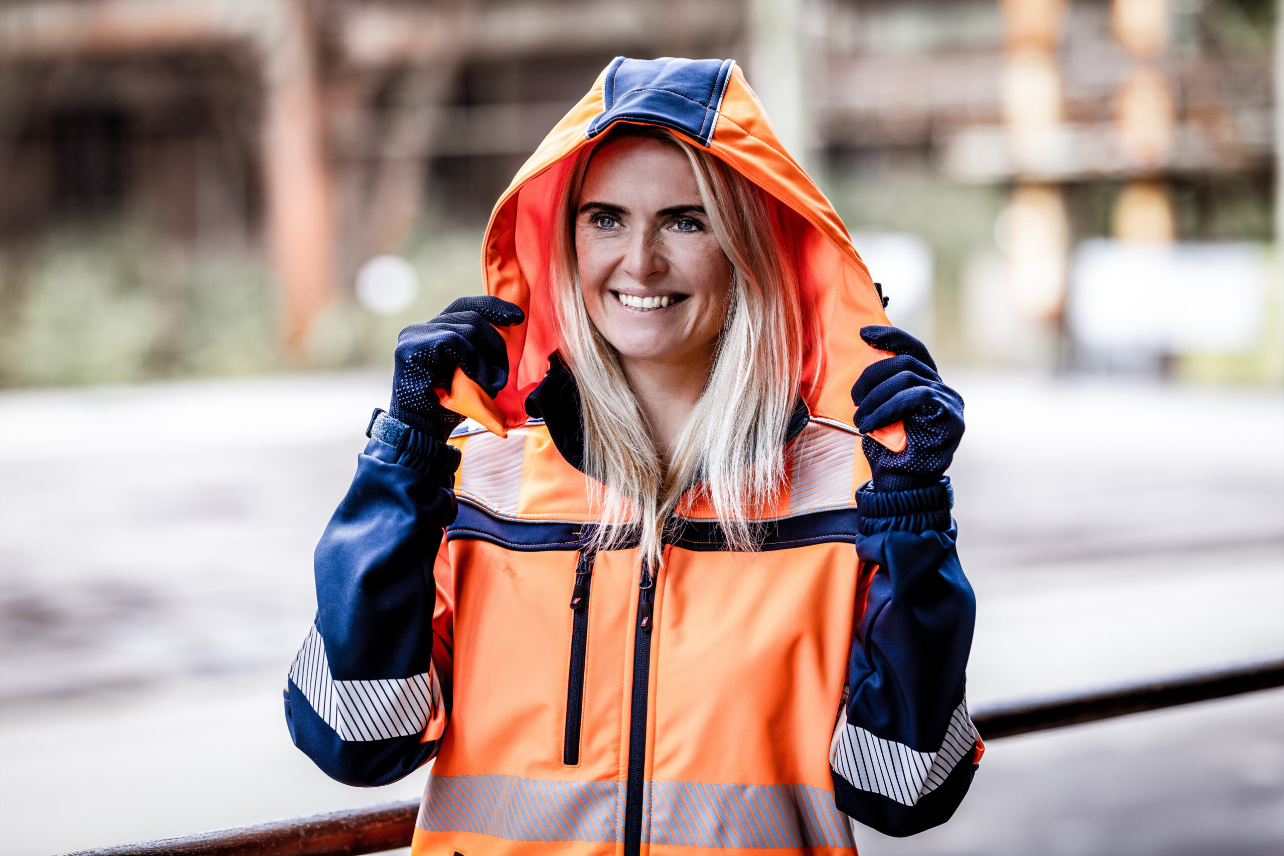 MOTION TEX VIZ | Warn-Softshelljacke | neonorange / marineblau | 7172-4121 | Nitras – Bild 4
