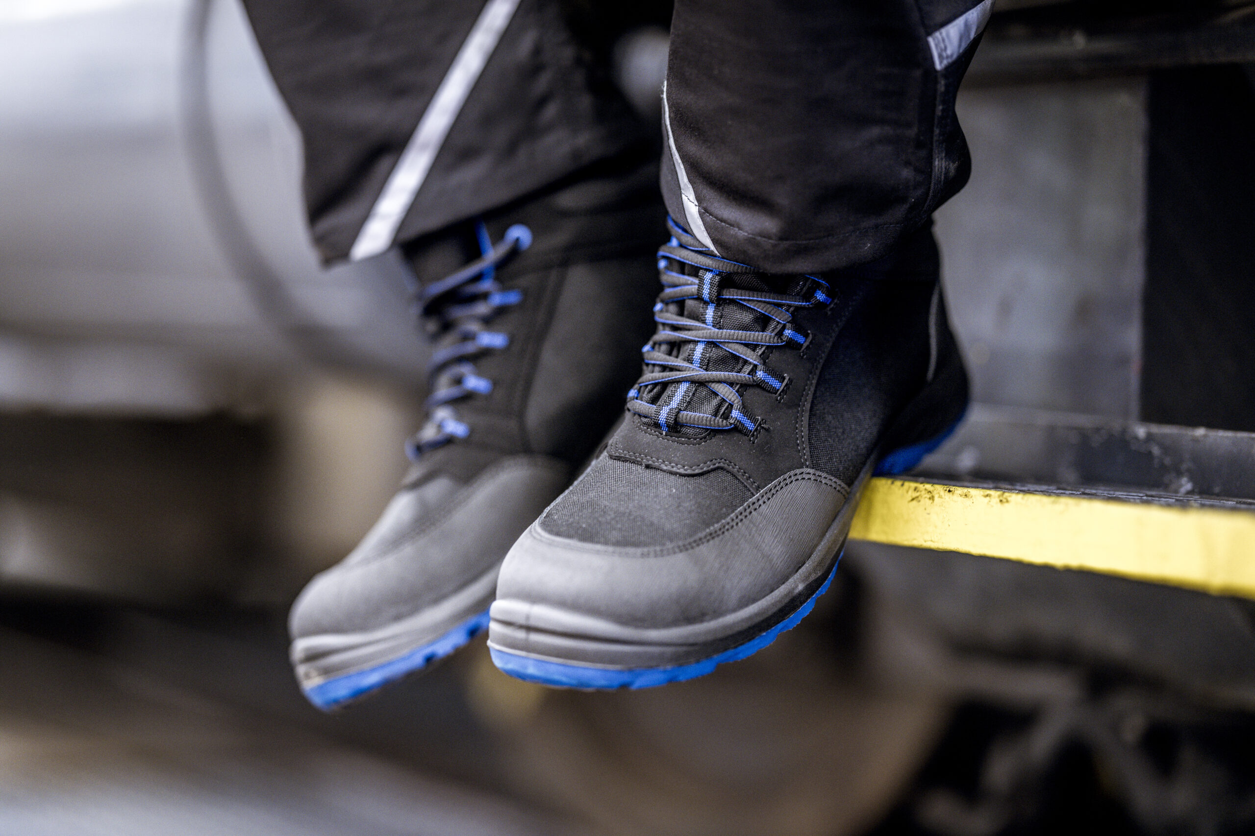 SOLID STEP MID | Sicherheitsstiefel | halbhoch | S3S CI FO SR | schwarz / blau | 7436-1022 | Nitras – Bild 4